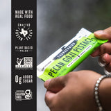Thunderbird corte interior que revela trozos de pistacho y goji para energía