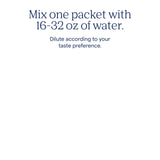 Trace Minerals sobre junto a mano para comparar tamaño y portabilidad