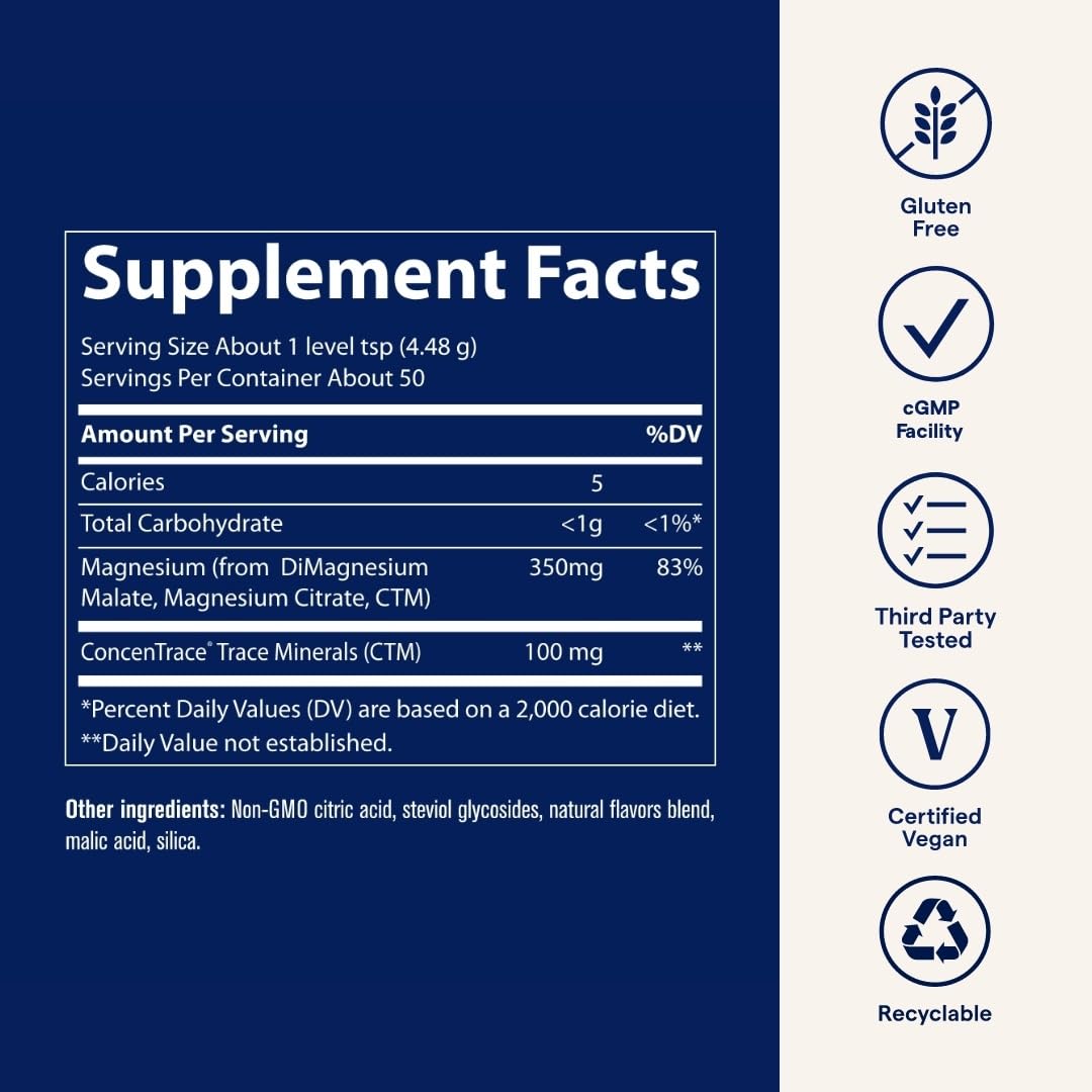 Trace Minerals tamaño del envase 7.9 oz comparado con una mano para escala