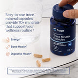 Trace Minerals tabletas en mano para portar y consumir fácilmente