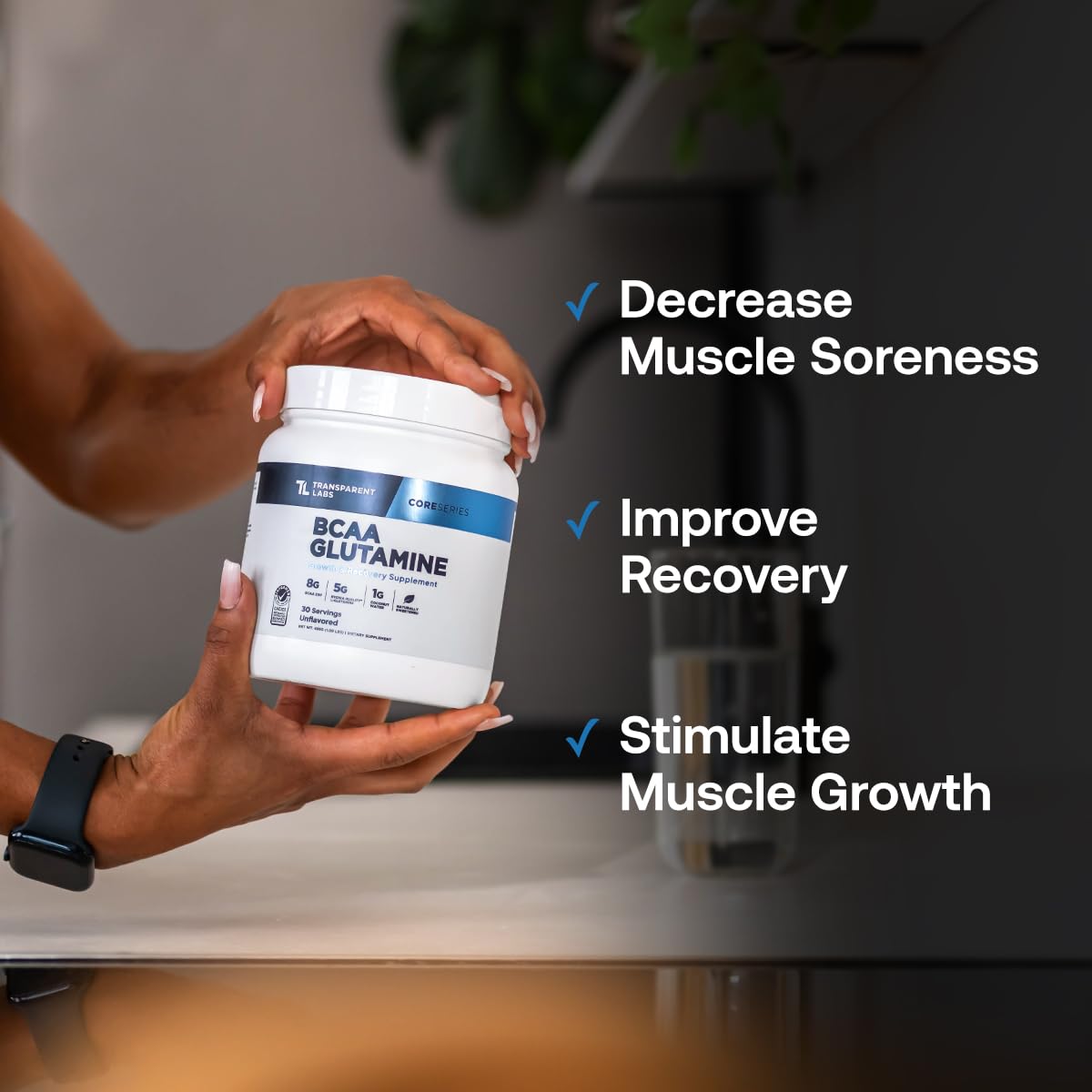 Transparent Labs ingredientes en primer plano destacando origen vegano