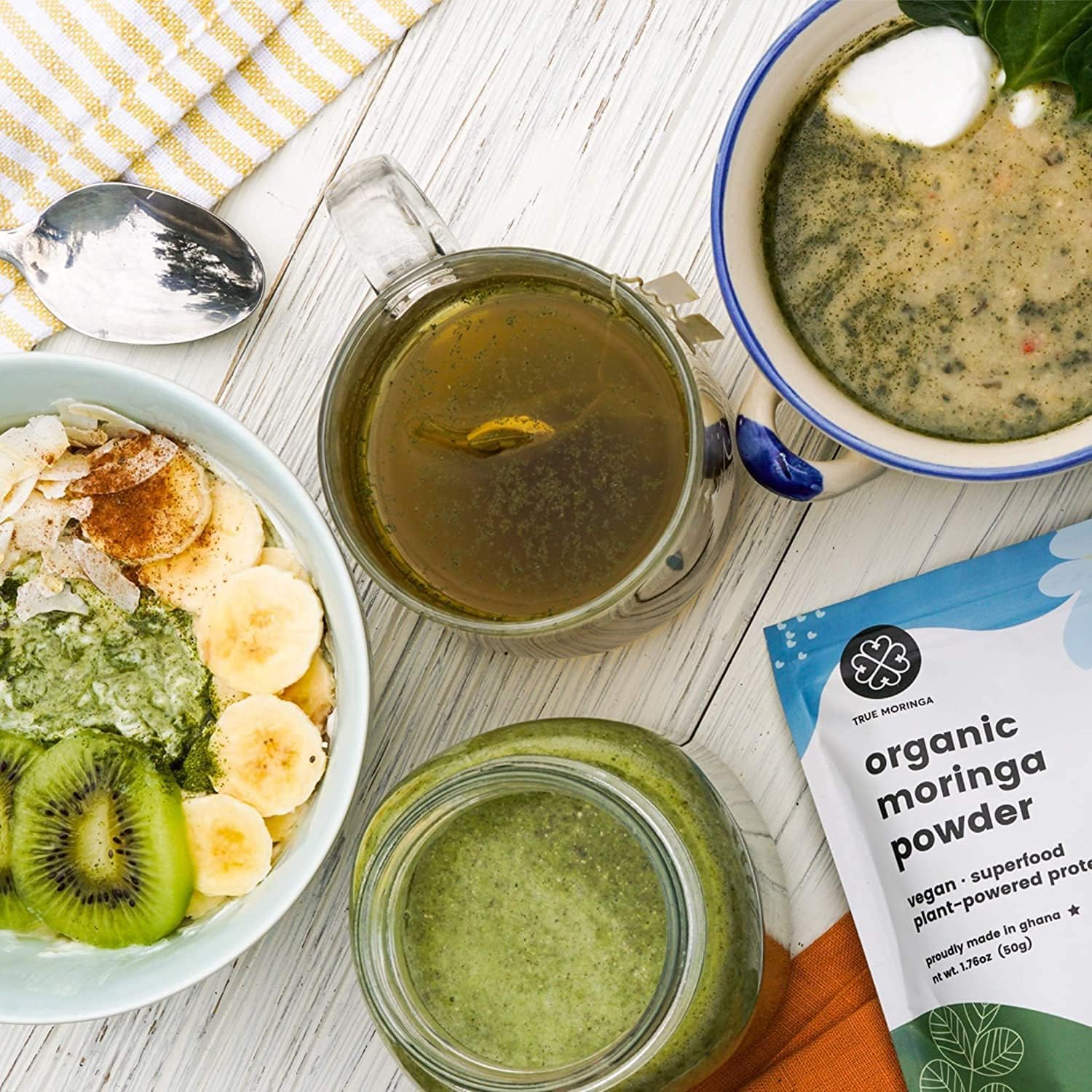 True Moringa cucharadita con porción recomendada para fácil dosificación