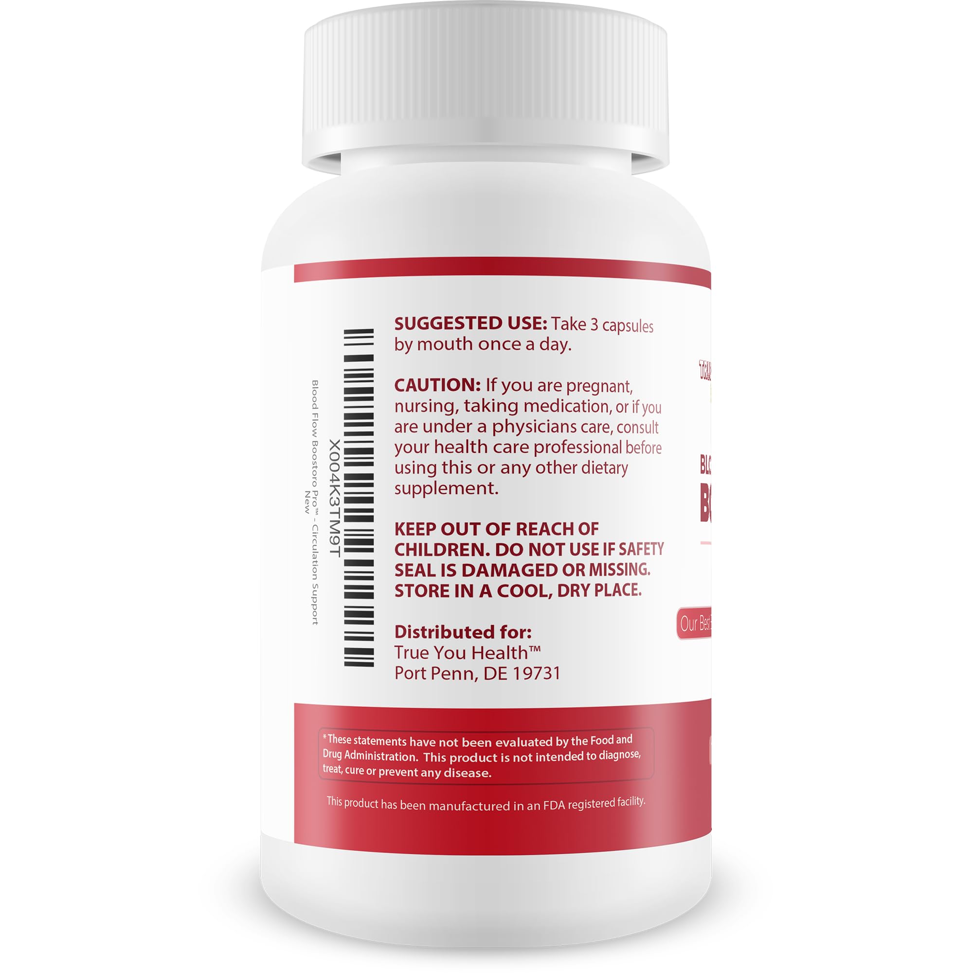 True You Health cápsula en mano para comparar tamaño y dosis