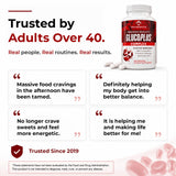 TRUTHENTICS GlucoPlus en una rutina matutina junto a un vaso de agua para adherencia