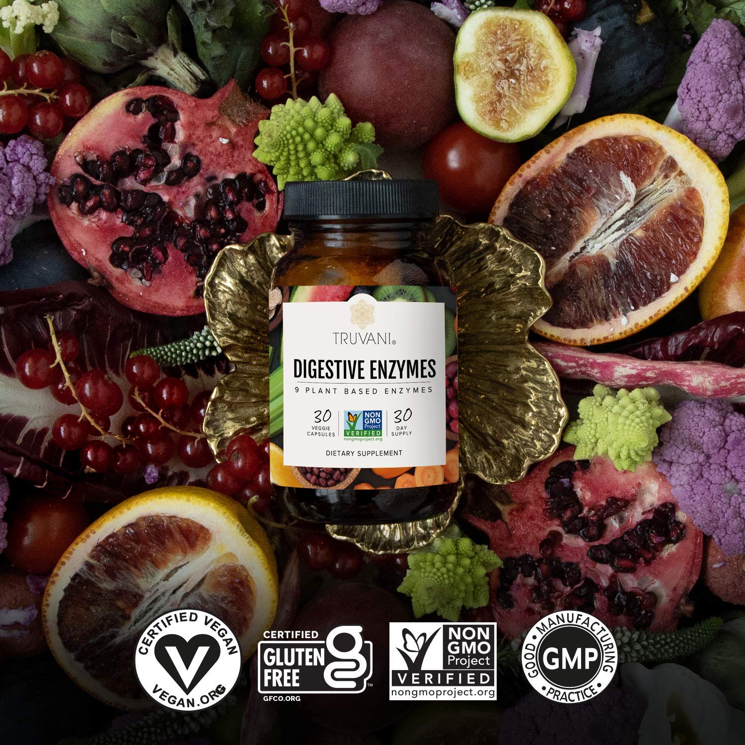 Truvani Digestive Enzymes comparación de tamaño en mano para visualizar dosis diaria