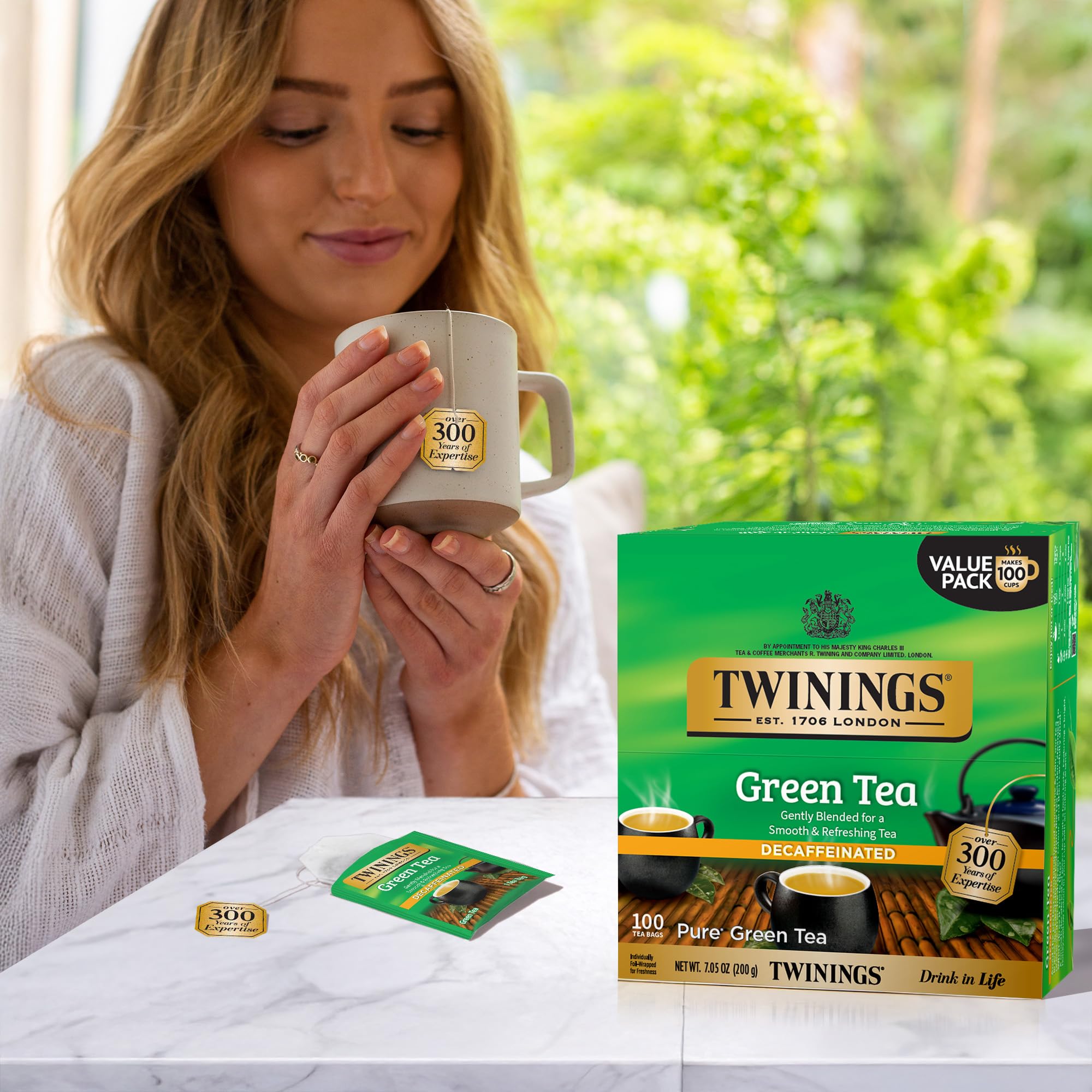 Twinings detalle de hojas de té para apreciar origen y suavidad