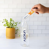 Escena de desayuno con Unicity mostrando conveniencia en la rutina