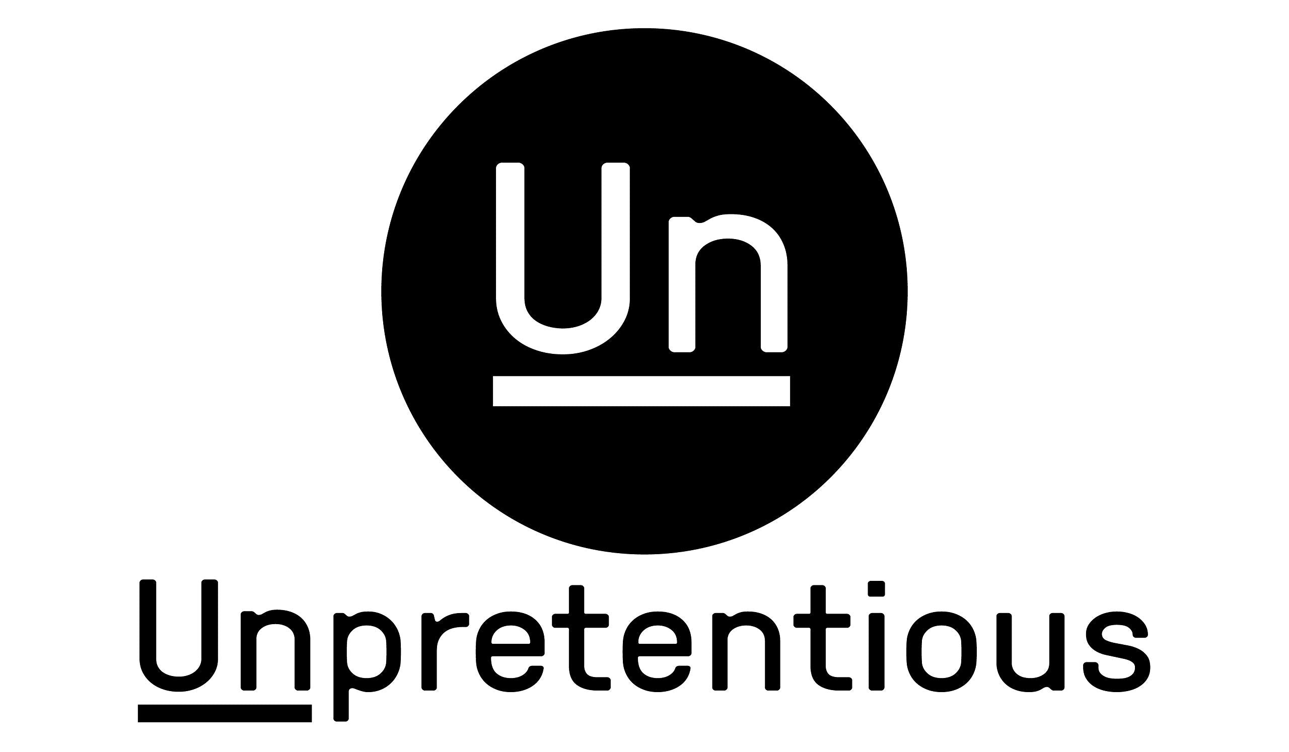 Unpretentious ambiente de taller cosmético con el producto, útil para creación artesanal