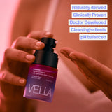 VELLA Meltwater etiqueta de ingredientes destacando hialurónico natural