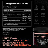 VERUS NUTRITION polvo en montículo destacando mezcla fina y disolución rápida
