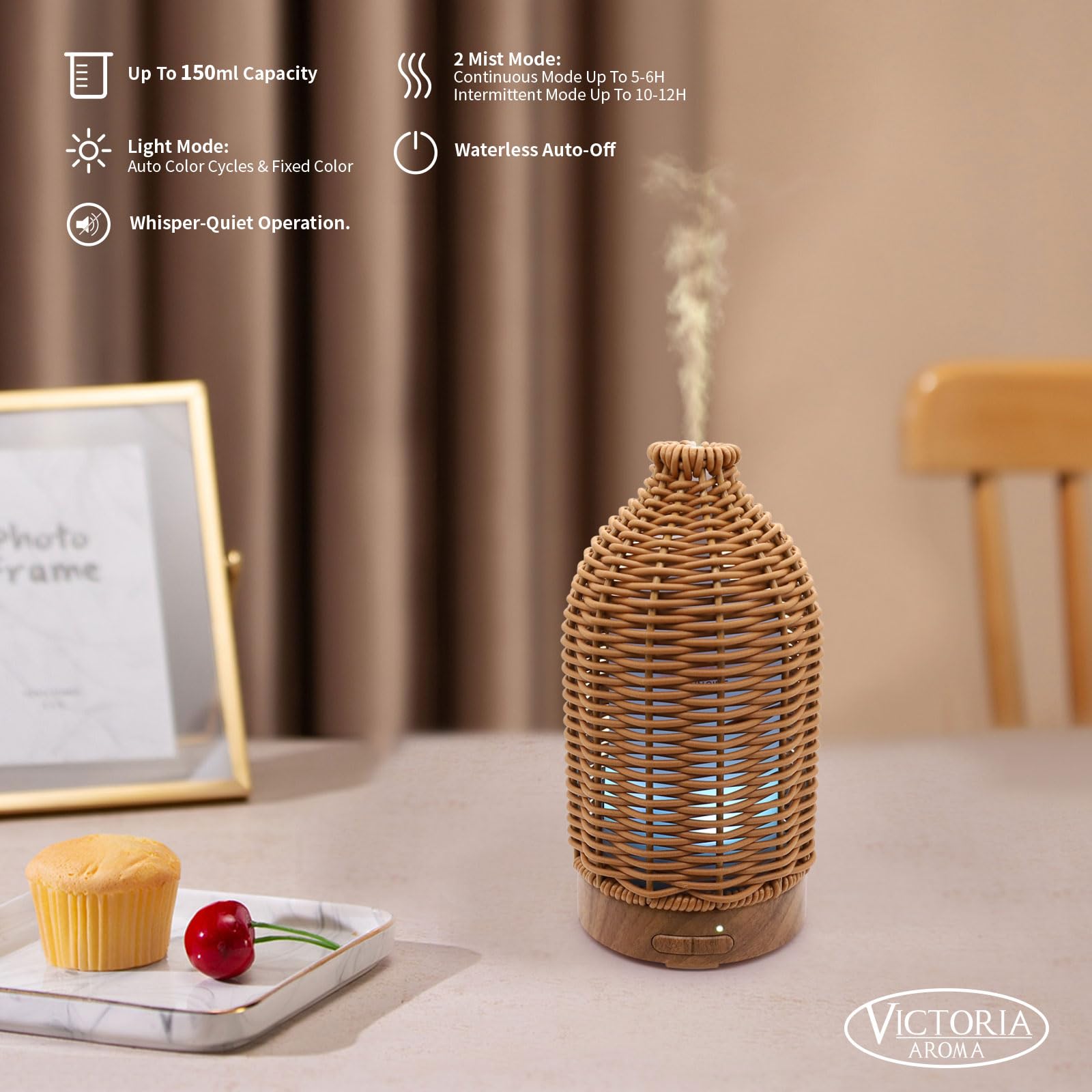 VICTORIA AROMA difusor al lado de objetos para comparar su tamaño compacto