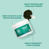 Vimergy spirulina mezclada en batido verde lista para beber como refuerzo nutritivo