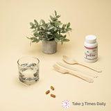 comparación de tamaño de Vitadone en mano para visualizar dosis