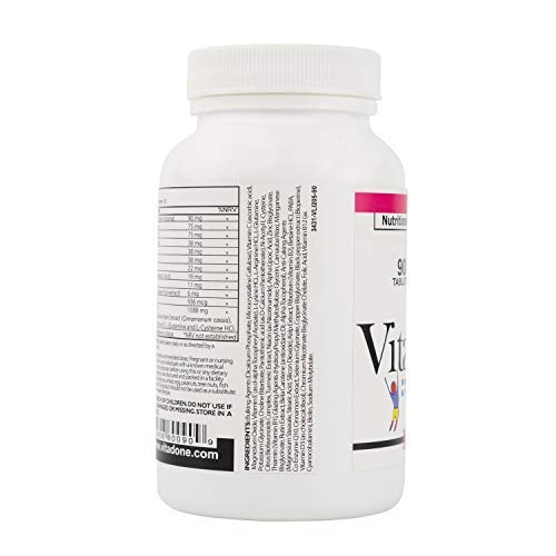 persona tomando Vitadone en desayuno para apoyar vitalidad diaria