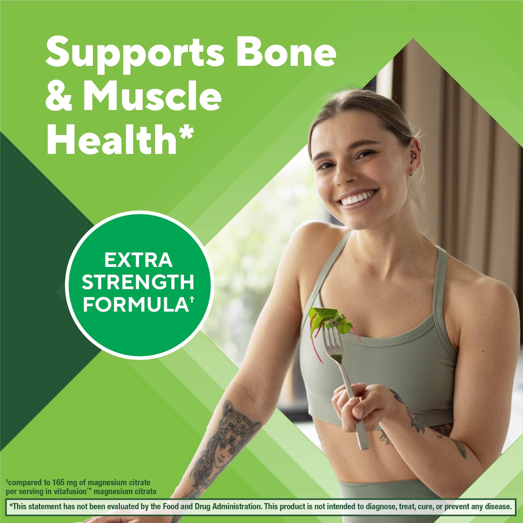 Vitafusion gomita en mano para comparar tamaño y porción práctica