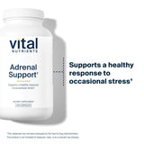 Vital Nutrients cápsula en mano ilustrando facilidad de uso diario