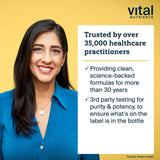 Vital Nutrients frasco en encuadre de cocina saludable que inspira confianza