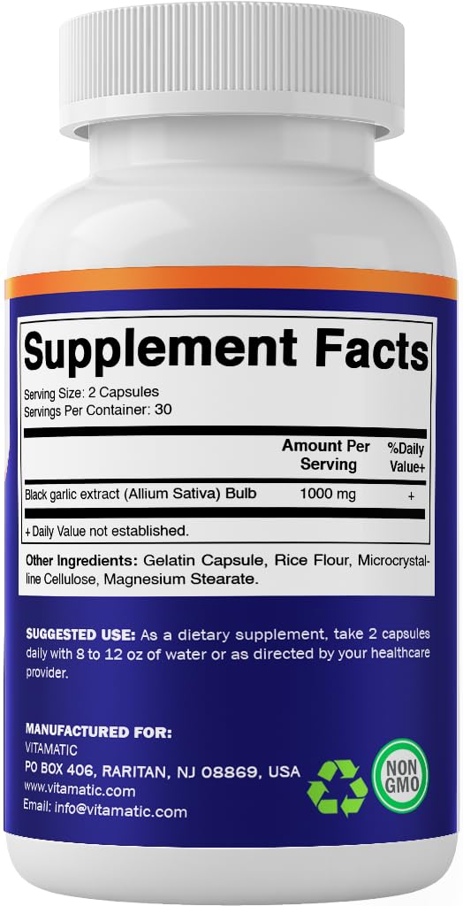 Vitamatic suplemento en mesa de cocina como parte de estilo de vida sano