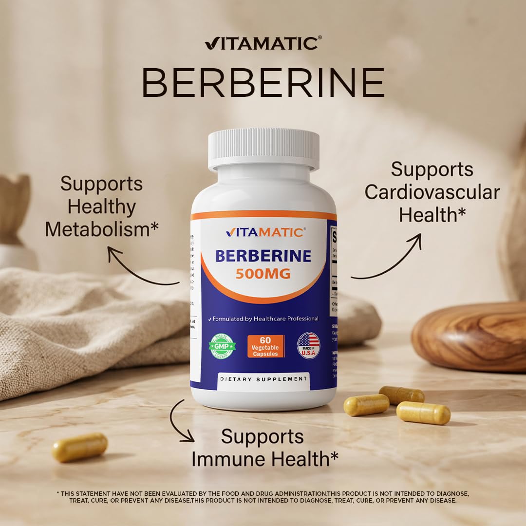 Vitamatic cápsula en mano simbolizando uso diario práctico y portable