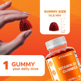 Vitamatic gomitas en mano para uso cotidiano y conveniencia