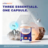 Vitamatic cápsula en mano para comparar tamaño y dosificación práctica