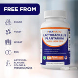 Vitamatic persona añadiendo cápsula a su rutina matutina saludable