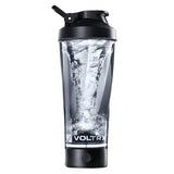 VOLTRX botella frontal mostrando diseño curvado y base luminosa, atractivo visual
