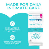 WaterWipes toallita visible al abrir el pack, fácil acceso y sello resellable