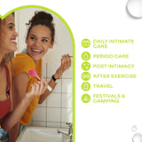 WaterWipes comparación de tamaño con mano para escala práctica