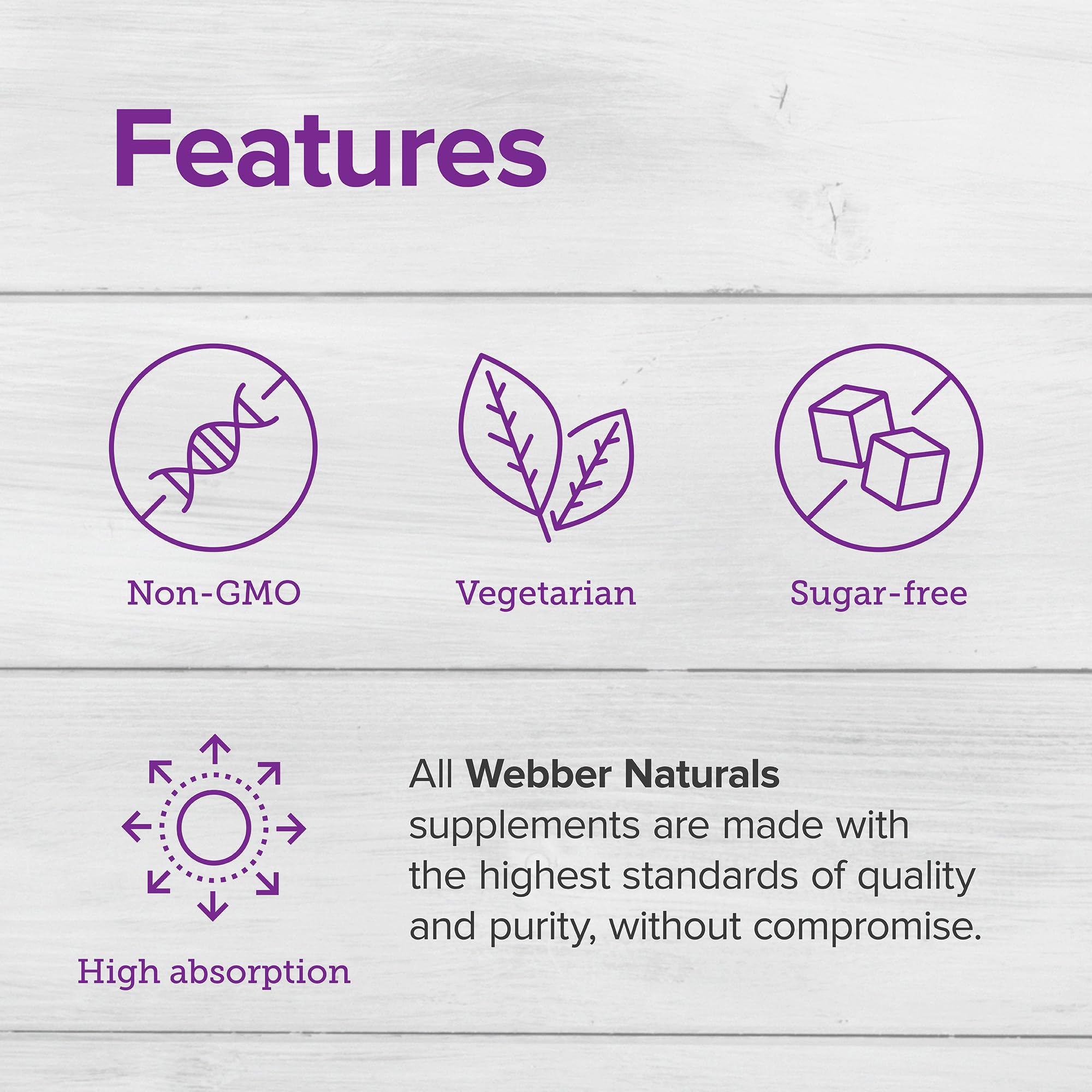 Webber Naturals cápsulas en mano para ver el tamaño y facilitar la toma diaria