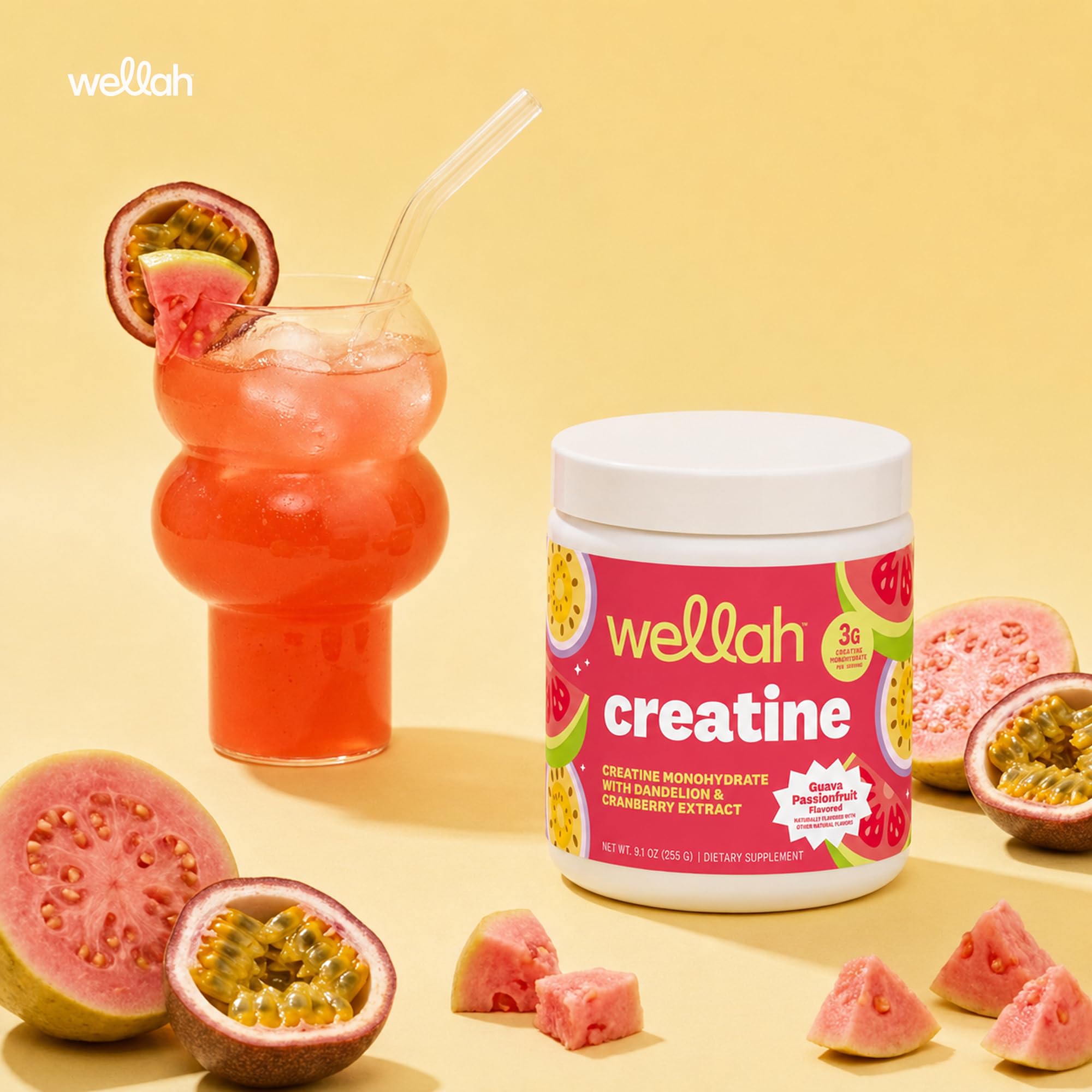 Wellah creatine etiqueta de ingredientes resaltando creatina, D‑mannosa y arándano