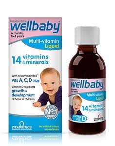 WELLBABY botella frontal 150 ml mostrando etiqueta y facilitando la toma diaria