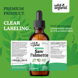 Wild & Organic botella sostenida en mano para visualizar escala de uso