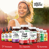 Wild & Organic cápsulas sobre mesa transmitiendo presentación natural
