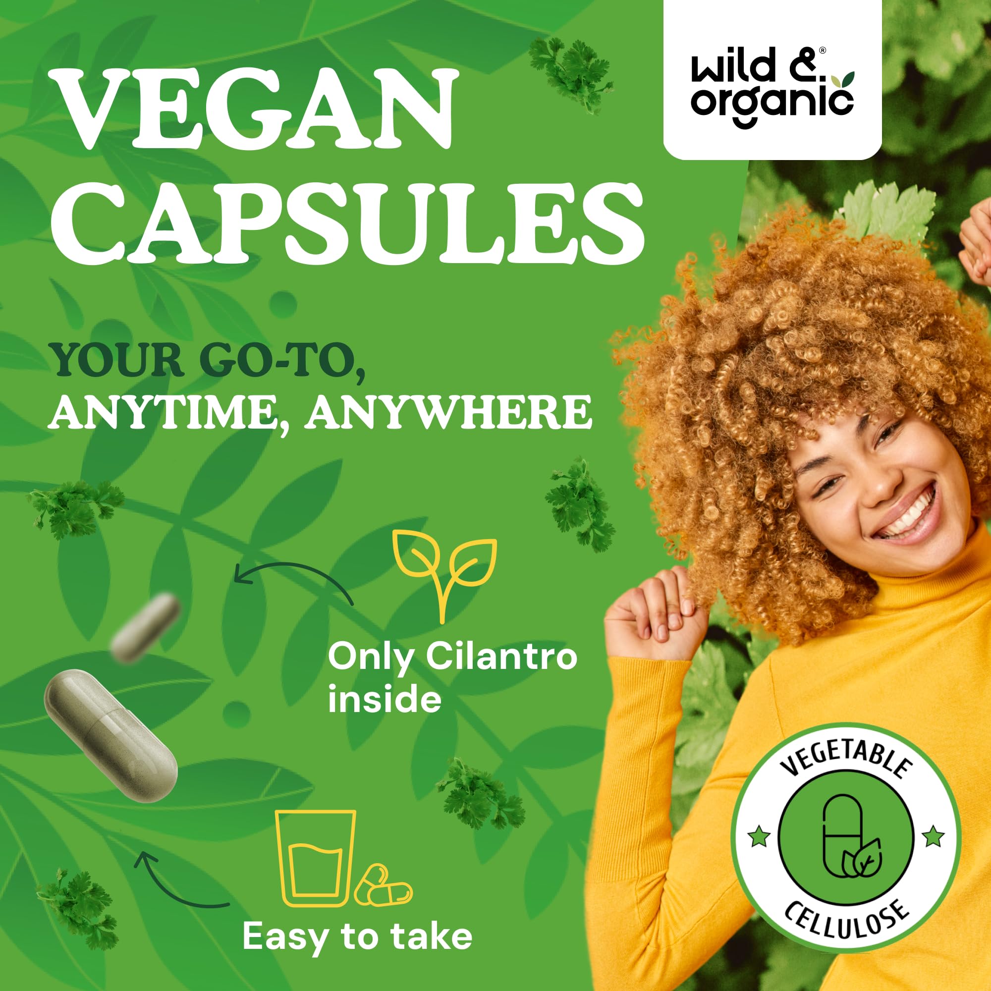 Wild & Organic cápsulas en mano para destacar facilidad de toma