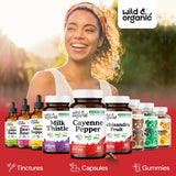 Wild & Organic cápsulas junto a ingredientes en cocina mostrando versatilidad