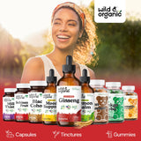 Wild & Organic gotas añadidas a una taza de té para mezcla rápida