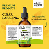 Wild & Organic frasco sobre encimera de cocina en uso diario