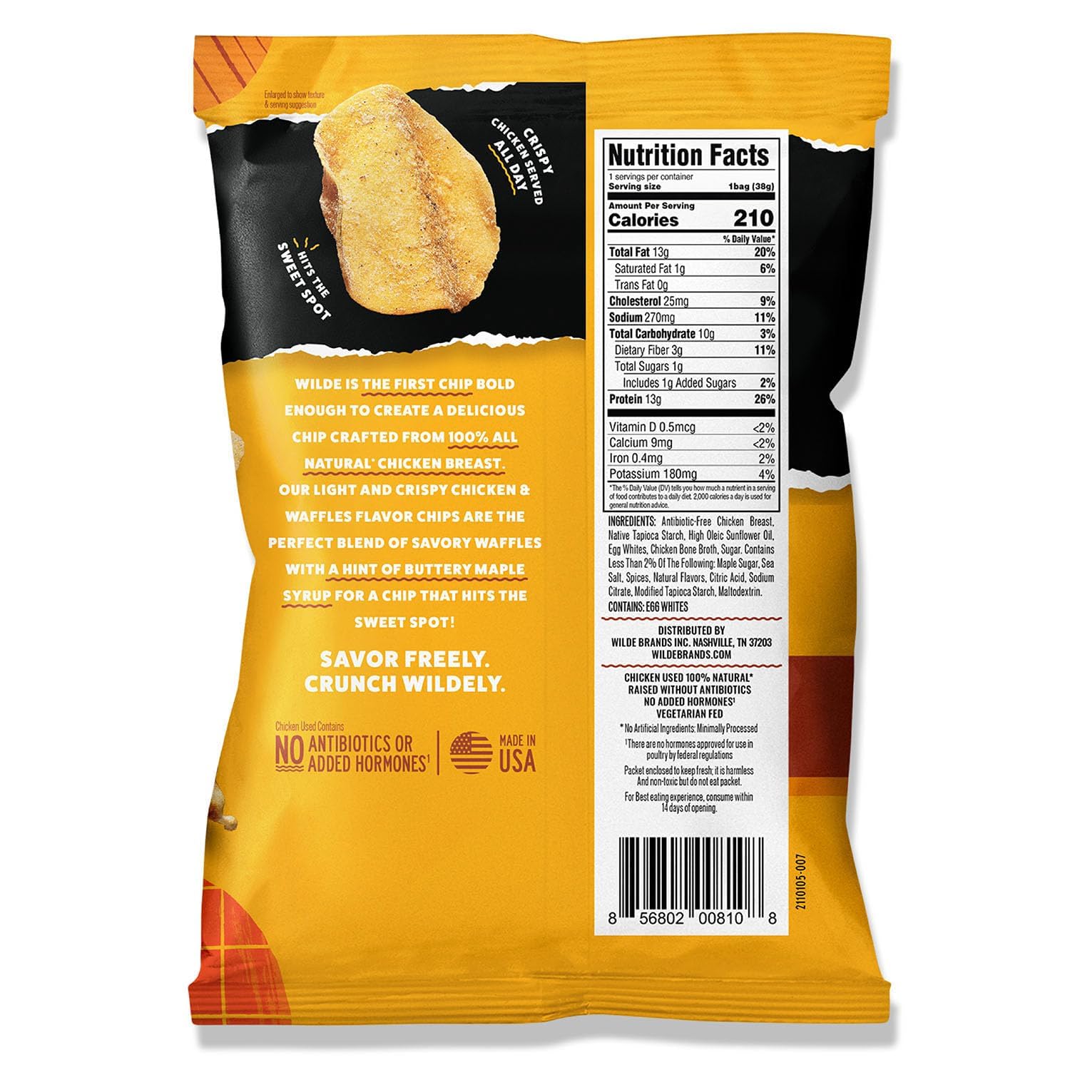 Detalle de textura crujiente de Wilde Chips que resalta la proteína real