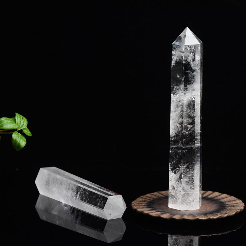 WUYOUSHI torre colocada en un altar para prácticas de reiki y calma