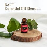 Young Living R.C. detalle de la etiqueta que destaca mezcla 100% pura y componentes