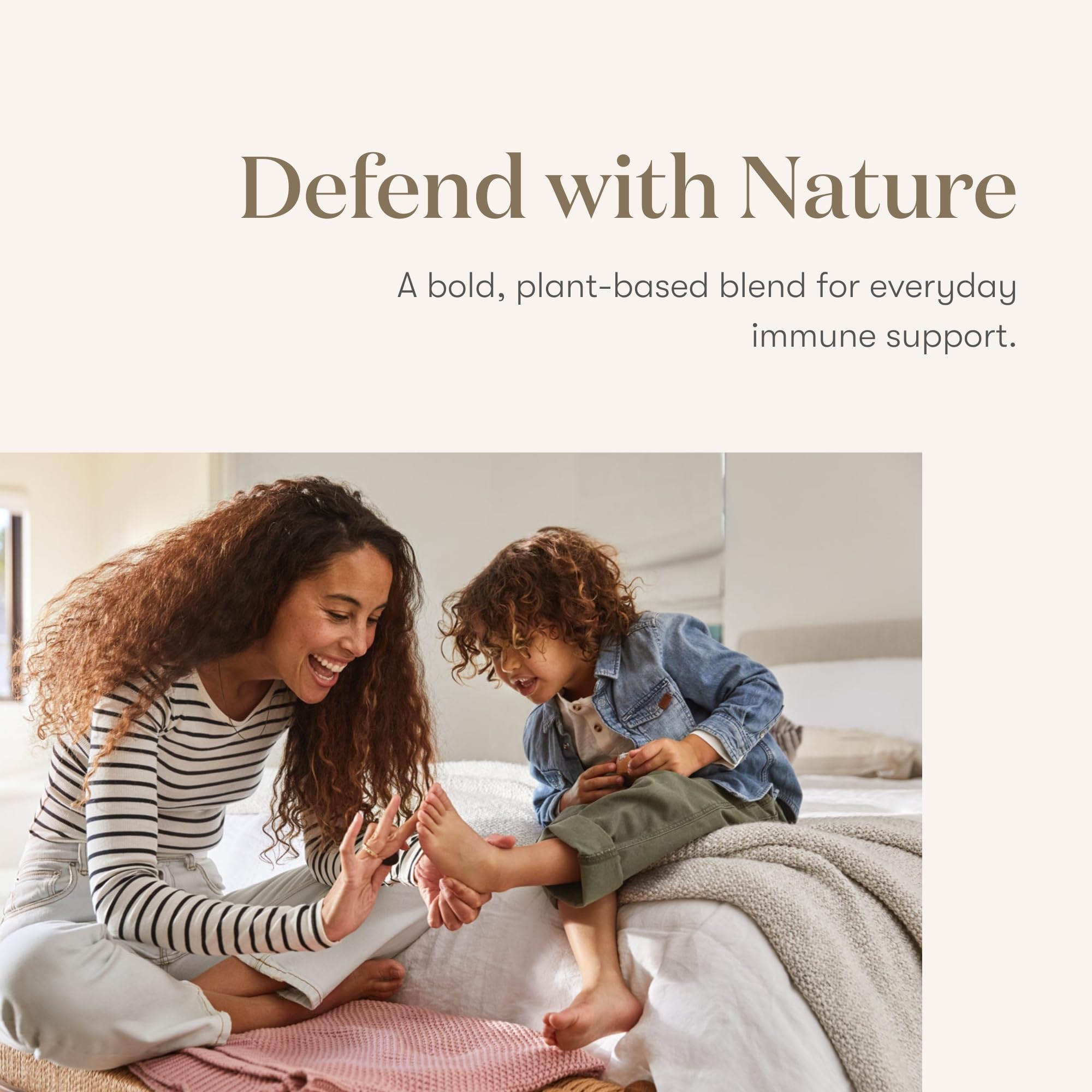 Young Living Thieves en difusor doméstico mostrando aroma envolvente y ambiente acogedor
