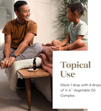 Young Living gota de aceite en superficie destacando pureza y textura