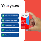 Comparación de tamaño del envase You+yours en la mano para referencia
