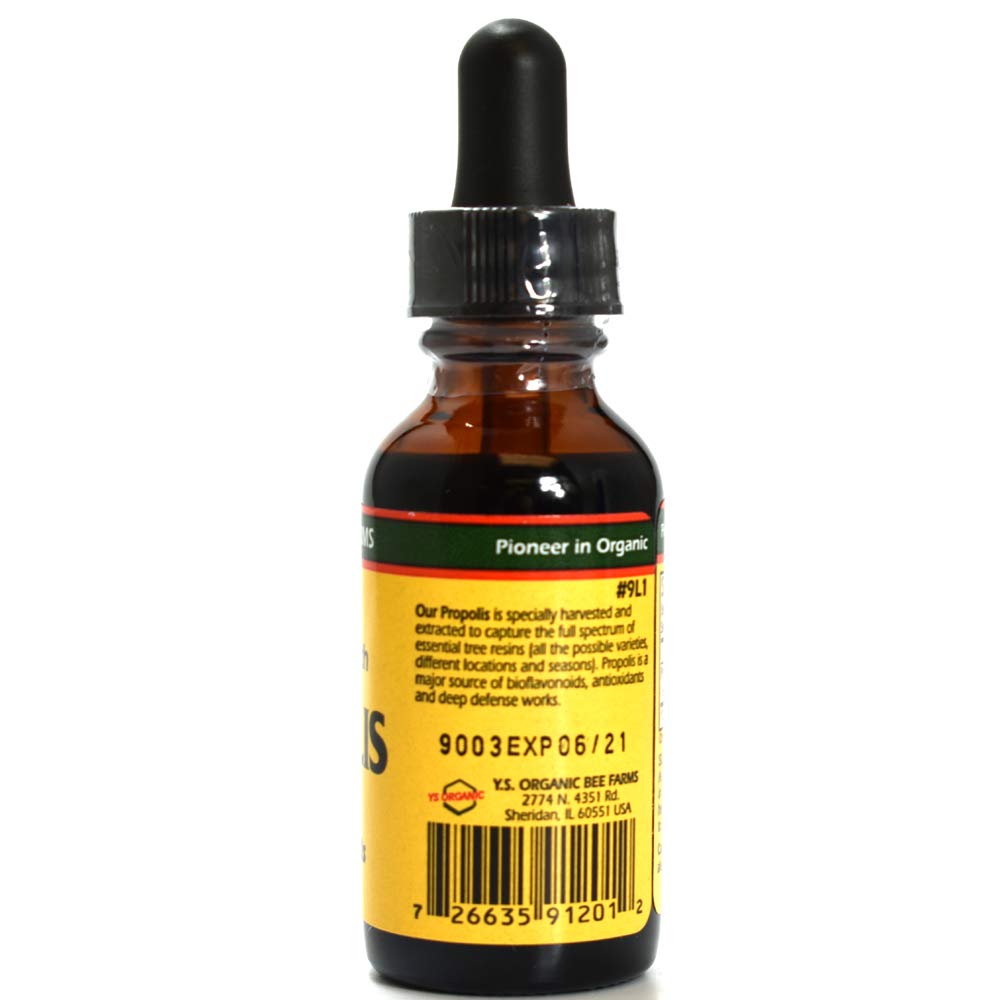 YS Organic gotas mezcladas en miel ilustrando mezcla fácil y consumo práctico