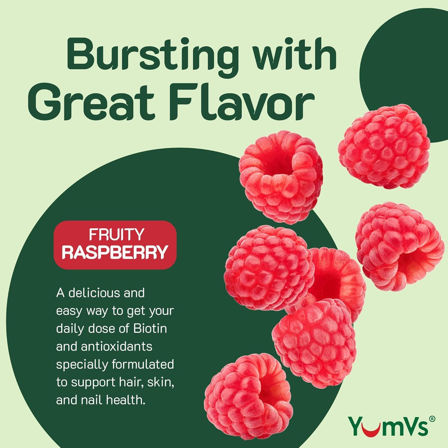 YUM-V'S gomitas en mano demostrando porción práctica y sabor