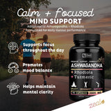 Zeal Naturals cápsula en mano para comparar tamaño y facilidad de toma