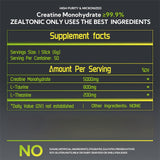 Zealtonic polvo disuelto en vaso transparente demostrando solubilidad instantánea