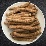 Zen Ginseng primer plano de la raíz seca destacando textura natural